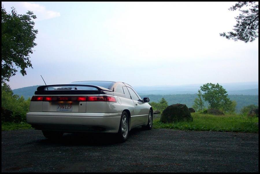  Subaru SVX 1992 года  (фото 3 из 9)